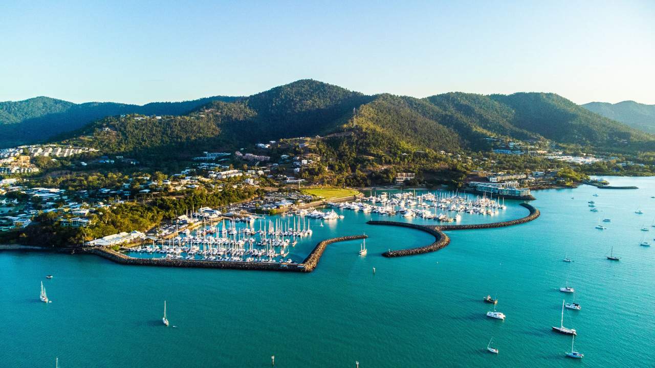 best things to do in airlie beach